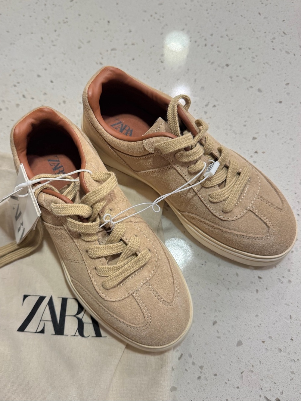 Zara boys Beige Suede Low-Top Sneakers